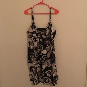 Old navy large spaghetti strap dress